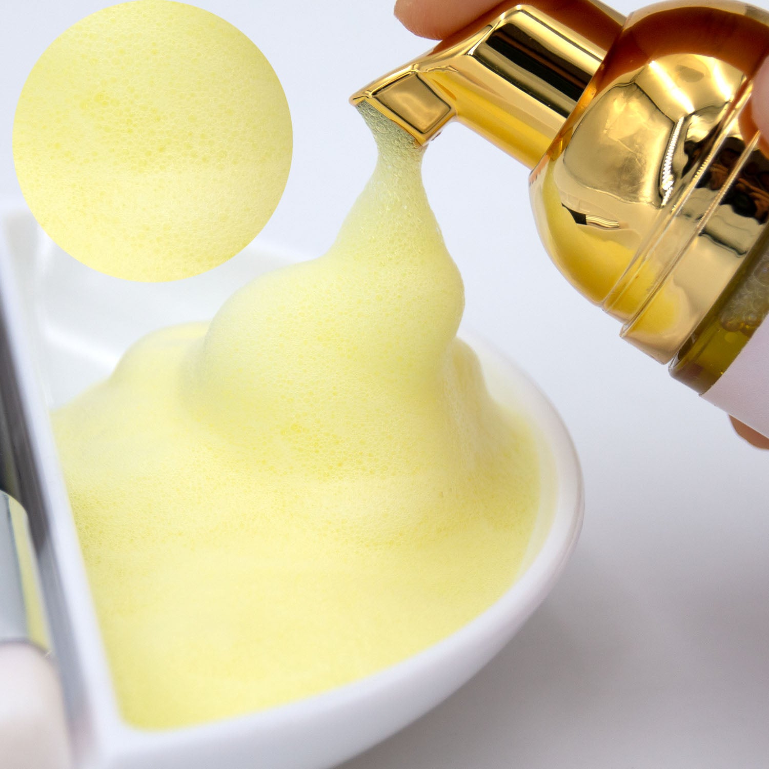 Eyelash Extension Shampoo + Brush/Eyelid & Eyebrows Foaming Cleanser